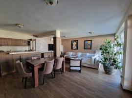 Aleksandrović Guest House, ξενώνας σε Topola