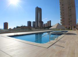 ISLAMAR lll 19-B Poniente Beach、ベニドルムのホテル