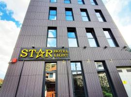 StarLight Hotel, hotel with parking in Tirana
