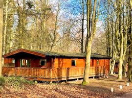 Bamboo Retreat, holiday home in Louth