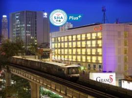 Grand 5 Hotel & Plaza Sukhumvit Bangkok - SHA Extra Plus Certified, hotel in Bangkok