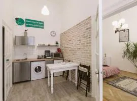 Central apartment Király street