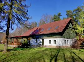 Penzion Kairos, guest house in Klokočí