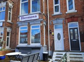 Hermosa Guest House, B&B in Scarborough