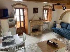 MONOVASIA SUITES Anopolis, prázdninový dům v destinaci Monemvasia