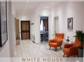 White House, hotell sihtkohas Tbilisi City