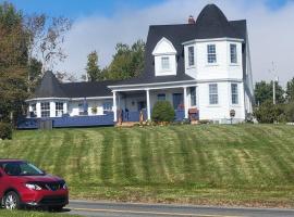 Bryson's Bed and Breakfast, hotel in Baddeck