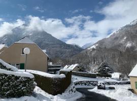 Chalet tout confort 3 chambres, hotel Cauterets-ben