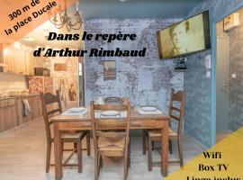 Chez Arthur Rimbaud, hotell i Charleville-Mézières