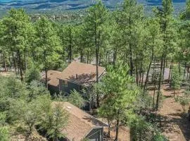 Mountain Cabin Retreat in the Pines