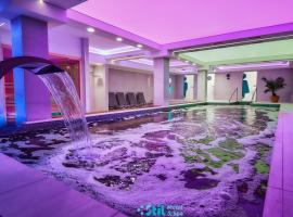 Stil Motel & Spa, hotel in Tăşnad