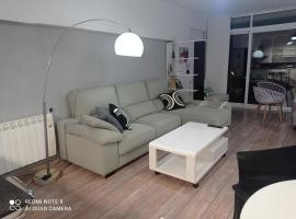 Apartamento playa, hotel in Playa Pobla de Farnals