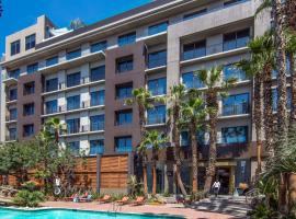 K Tower Boutique Hotel By Lucerna, khách sạn gần Sân bay Quốc tế Tijuana - TIJ, Tijuana
