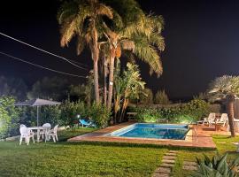 Casa vacanza le tre palme, hotell i Floridia