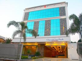 Hotel Chenduran Park, готель у місті Діндуккал
