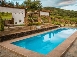 Casa de Campo La Montaña, hotel a Tarija