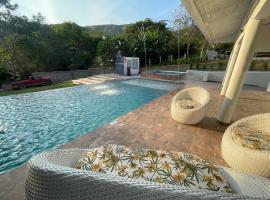 Casa de Campo Morada San Gabriel, country house in Girardot