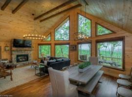 Sky High Lodge - Blue Ridge, khách sạn ở Blue Ridge