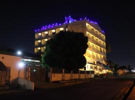 Maple Leaf Korean Hotel、アクラのホテル