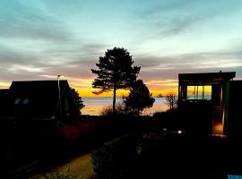 feriehus med havudsigt, cottage in Spodsbjerg