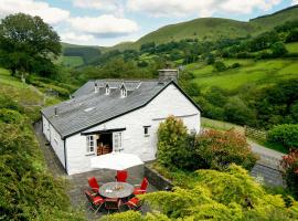 Tyn Y Ffordd, hotel with parking in Llanymawddwy