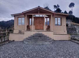 Kashmir Eagle Heights Cottage & Restaurant by LMC, hotel near Nīlam Stadium, Muzaffarabad