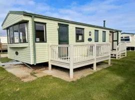 R&S HOLIDAY HOMES THE CHASE r14
