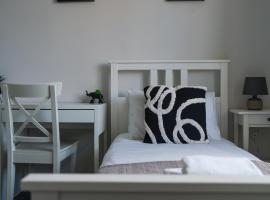 Lilys Apartment 2- 2bedroom, Northumberland، فندق بالقرب من نادي بيدلينغتونشاير للغولف، Bedlington