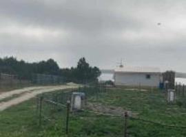 Casinha em frente à Lagoa, hotel in Aldeia de Brescos