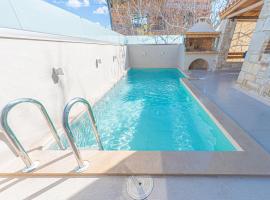 Villa Nuelle, hotel em Tílisos