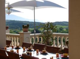Domaine de Coussères, hotel v destinaci Saint-Paul-de-Fenouillet