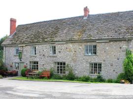 The Harp Inn, hotel with parking in Old Radnor