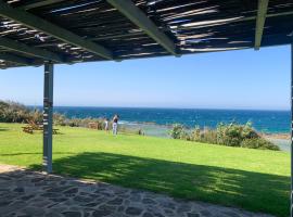 Beachfront best views villa in Punta Paloma, Tarifa、タリファのビーチ周辺のバケーションレンタル