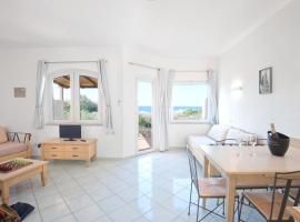 Calarossa Bay, apartment in Isola Rossa