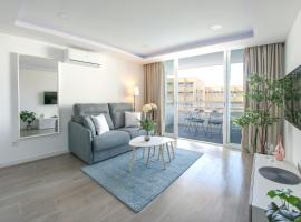 Amazing spacious 1 bedroom flat with Ocean view, villa em Playa Fañabe