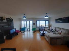 DUPLEX: Nazaré'de bir otel