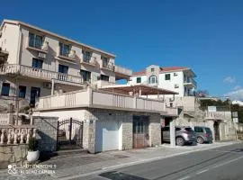 Apartments Klakor PS