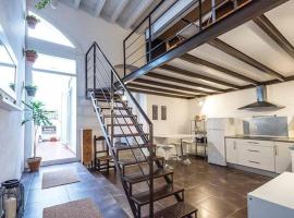 Habitacion privada en piso compartido, apartmen di Seville
