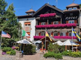 Villa Martha Vintage Hotel-B&B: Santa Cristina in Val Gardena'da bir otel