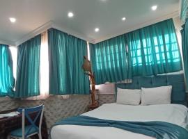 ŞİRİNYER APART OTEL, Ferienwohnung mit Hotelservice in Izmir