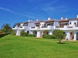 Apartamento en zona tranquila cerca de la playa., hotel in Alaior