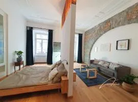 Larco Trieste studio living 3