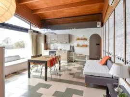 Gorgeous Apartment In Cori With Kitchen