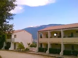 Mont-Ventoux, Provence, Appartement avec vue panoramique et piscine