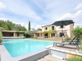 Amazing Home In Fayence With Outdoor Swimming Pool, 5 Bedrooms And Sauna