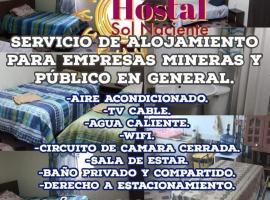 Hostal MIRAMAR En Pleno Centro de Pozo Almonte, hotel ieftin din Pozo Almonte