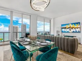 Beachwalk Resort - PENTHOUSE IN THE SKY 3BDR and 3BA LUXURY CONDO DIRECT OCEAN VIEW