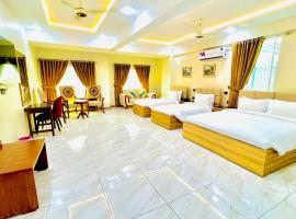 Hotel Pearl Inn, ξενοδοχείο στο Καράτσι