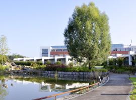 Seminarhotel in der Manfred-Sauer-Stiftung, hôtel à Lobbach