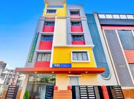 FabHotel Dak Plaza - Nr Axis Mall